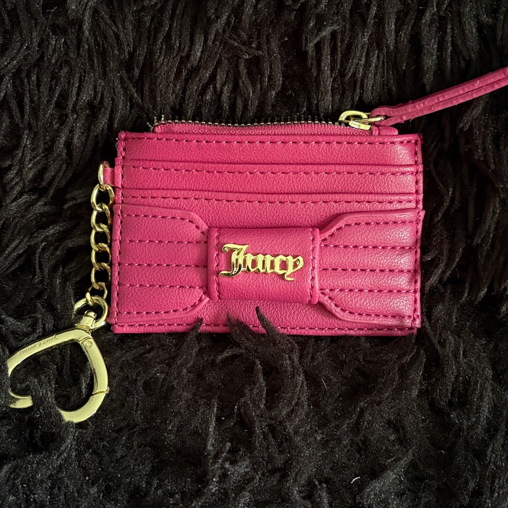 Juicy Couture Fuchsia Card Holder with Gold Heart Keychain